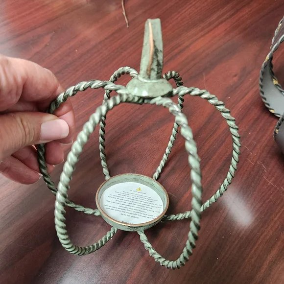 Metal Pumpkin Candle Holder - Picture 2 of 4